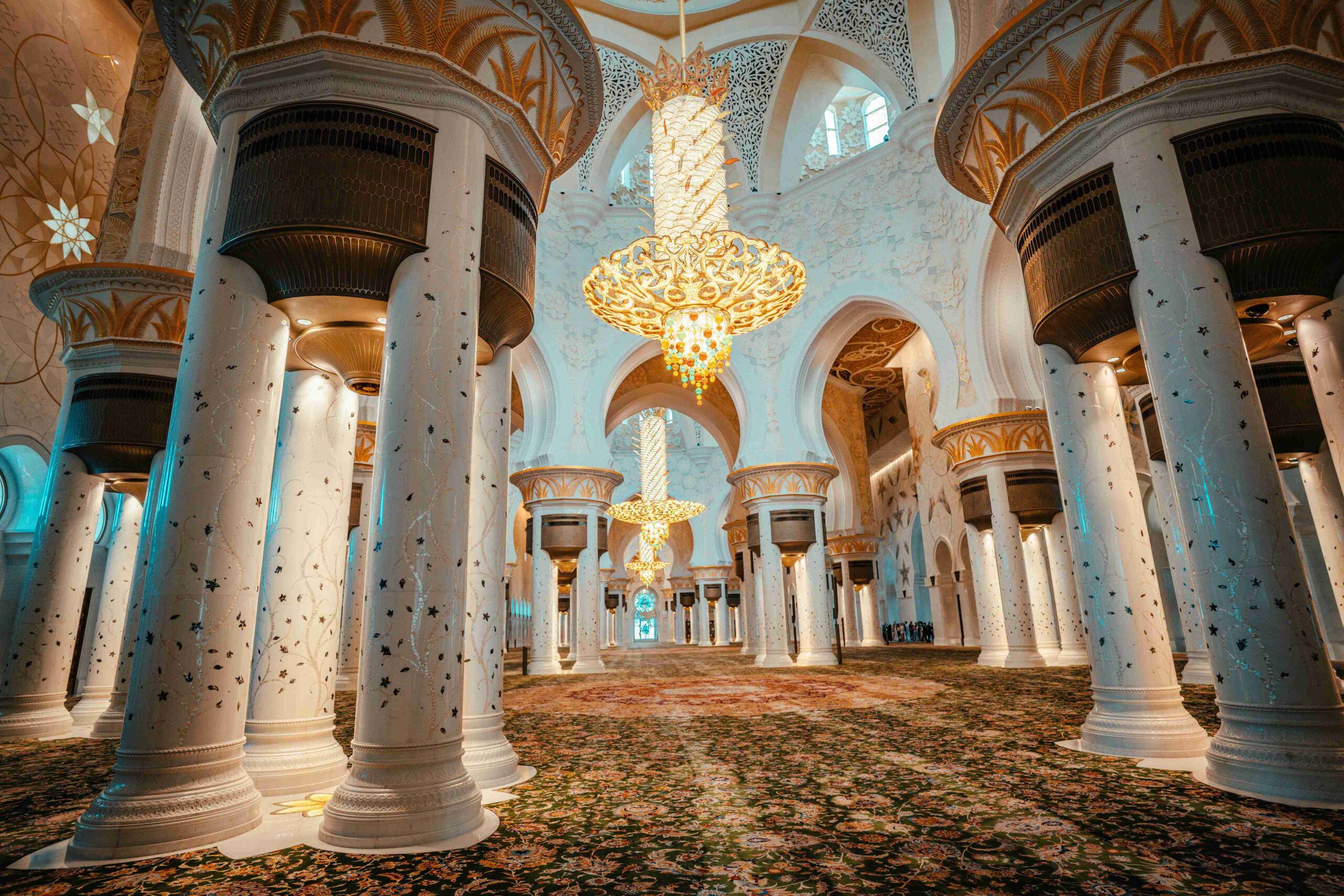 Sheikh Zayed Mosque Photography in Abu Dhabi